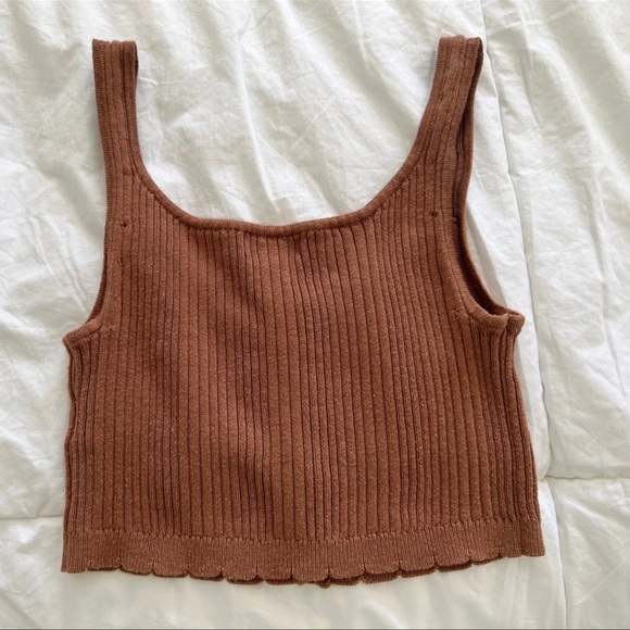 Majorelle Cropped Knit Tank - Picture 4 of 9